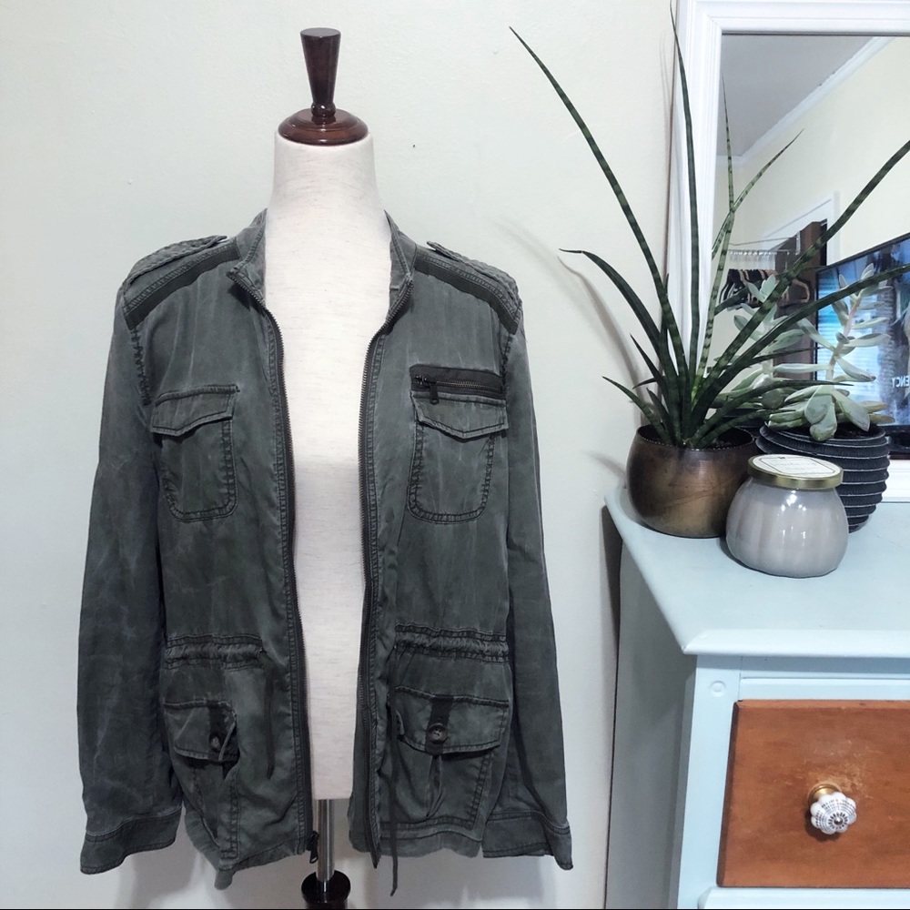 Lightweight Utility Jacket